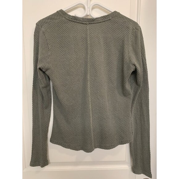 Kuhl Lyrik V-neck Sage Green Waffle Knit Long Sleeve Sweater Women’s XSmall - Picture 2 of 5